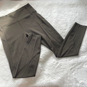 LULULEMON LEGGING DARK OLIVE Invigorate 25”